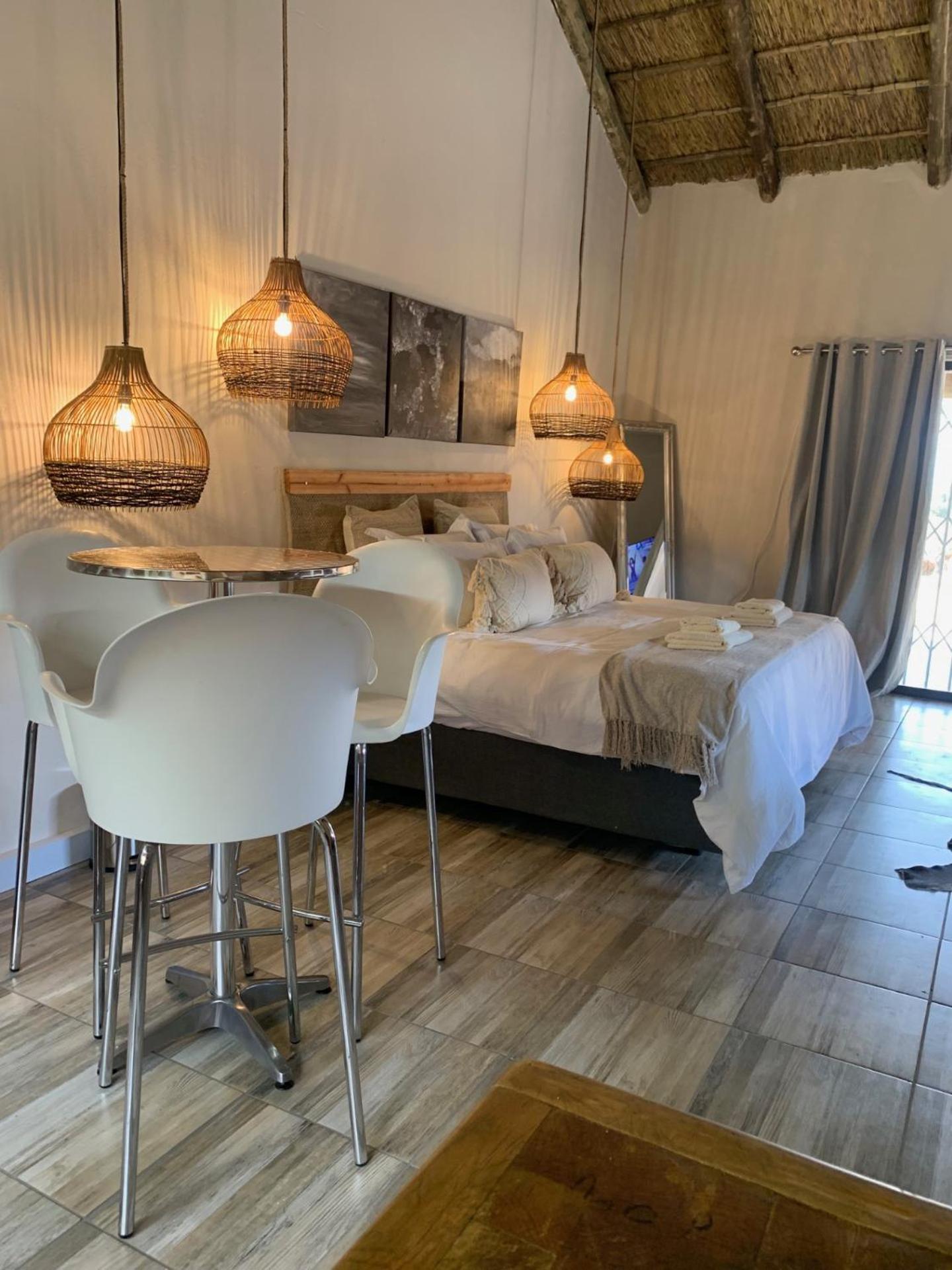 Sunset Guesthouse And Venue Cullinan Meule Exterior photo